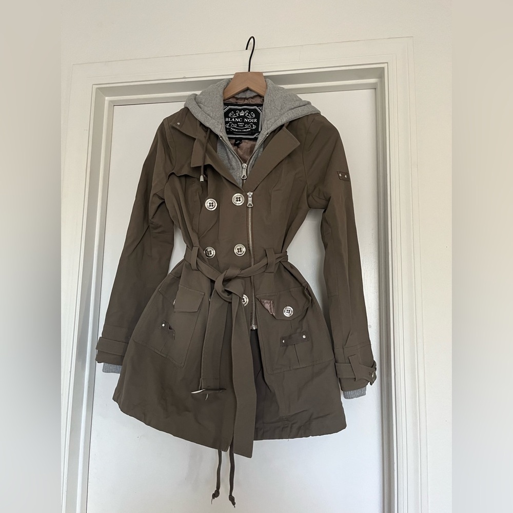 Blanc Noir Faux-Layered Trench Coat